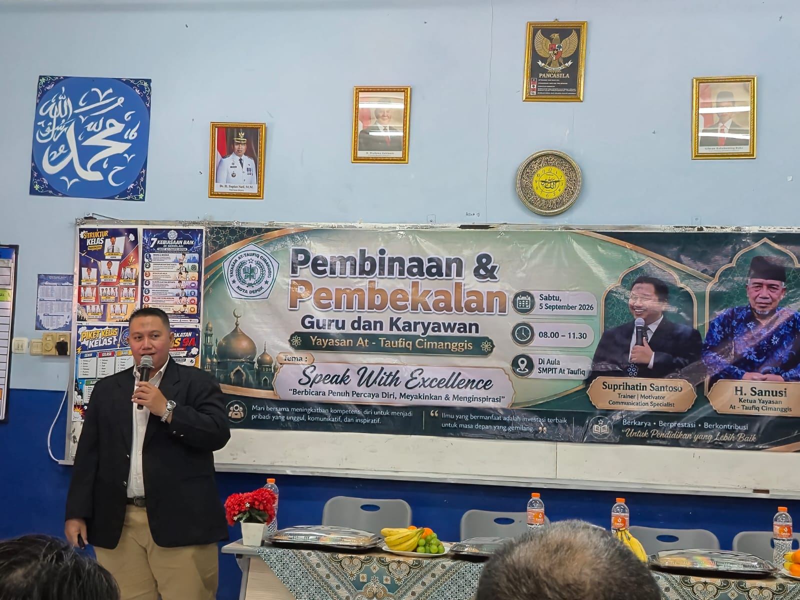 Tingkatkan Kompetensi Pendidik, SIT AT-TAUFIQ Hadirkan Suprihatin Santoso